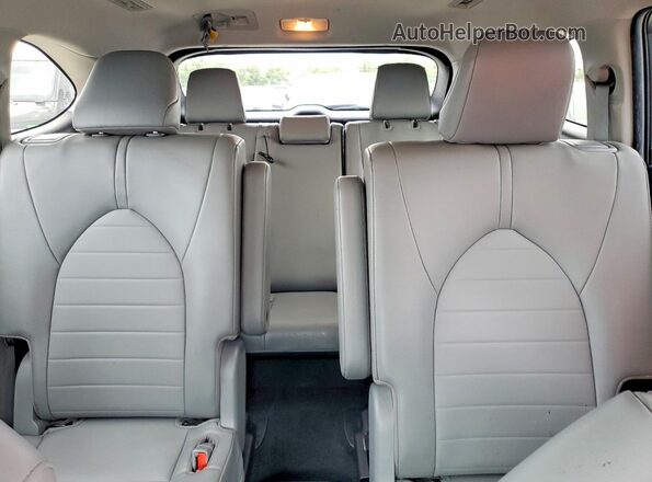 5TDGZRBH3NS586970 2022 TOYOTA HIGHLANDER Gray უკანა სალონის ხედი