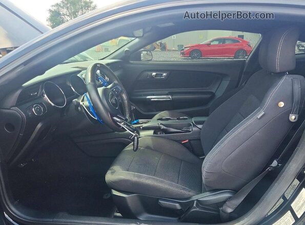 1FA6P8AM9H5276753 2017 FORD MUSTANG Black Widok deski rozdzielczej