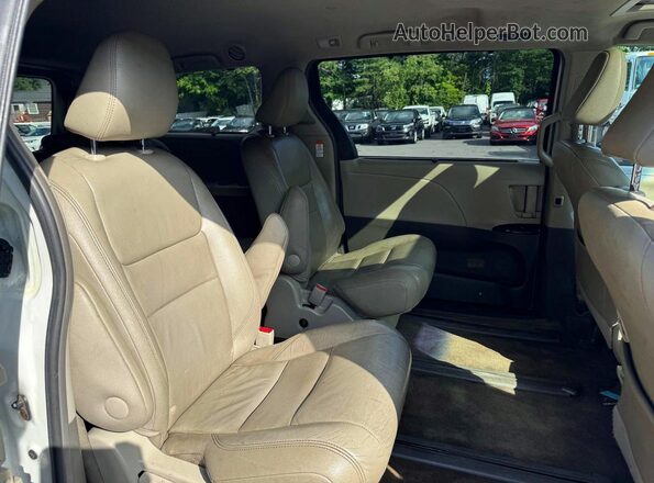5TDDZ3DC4HS159092 2017 TOYOTA SIENNA White Вид наклейки з VIN-кодом