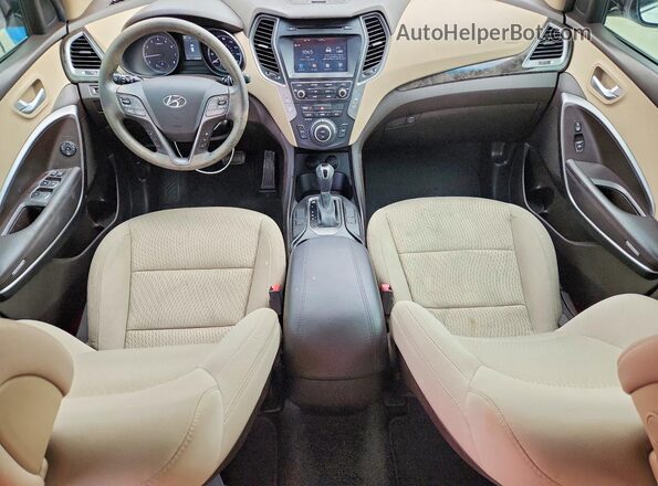 5NMZU3LB8HH013701 2017 HYUNDAI SANTA FE White ხელსაწყოთა პანელის ხედი
