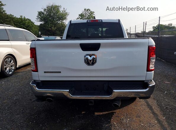 1C6RREFTXPN592605 2023 RAM 1500 Белый Вид салона спереди