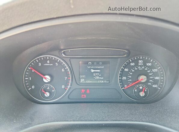 5XYPG4A5XKG483053 2019 KIA SORENTO Silver Vista de los asientos traseros