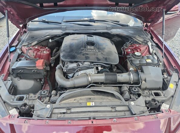 SAJAR4BG9HA972697 2017 JAGUAR XF Burgundy Widok komory silnika