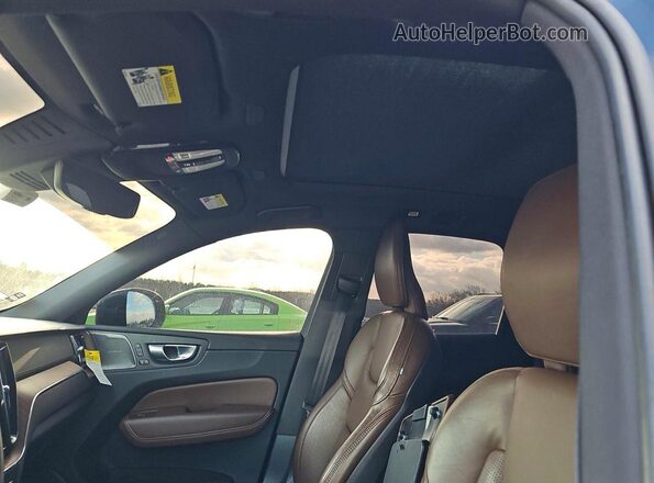 YV4L12RM5R1801281 2024 VOLVO XC60 Black Вид наклейки з VIN-кодом