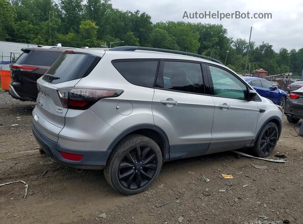 1FMCU0GD0HUA57678 2017 FORD ESCAPE Silver Առջևի աջ