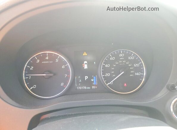 JA4AD3A39JZ035307 2018 MITSUBISHI OUTLANDER White Հետևի նստատեղերի տեսք