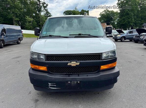 1GCWGBFB2K1196904 2019 CHEVROLET EXPRESS White Вид салону спереду