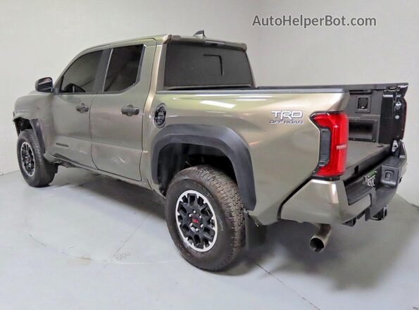 3TMLB5JN2RM080409 2024 TOYOTA TACOMA Коричневый Вид спереди
