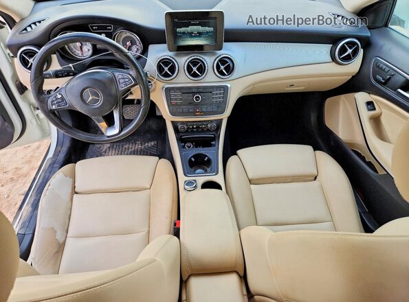 WDCTG4EB9HJ336062 2017 MERCEDES-BENZ GLA-CLASS White Instrument cluster view