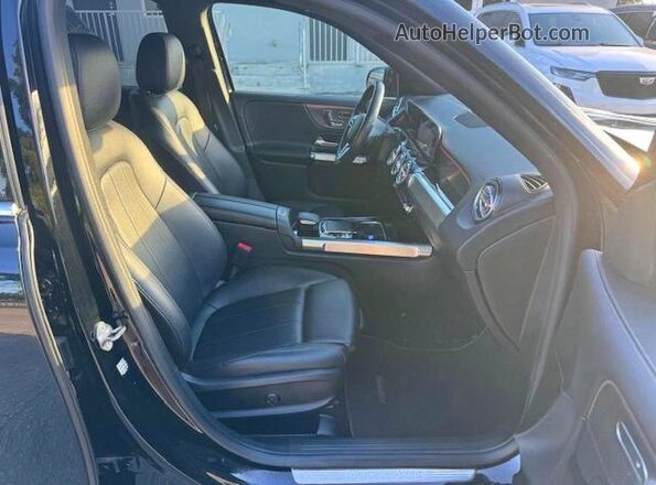 W1N4M4GB2LW019423 2020 MERCEDES-BENZ GLB-CLASS Black Widok deski rozdzielczej