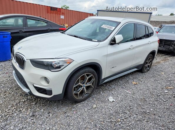 WBXHU7C31J5H42519 2018 BMW X1 White Trasero izquierdo