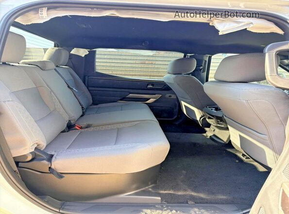 5TFLA5DB4SX324646 2025 TOYOTA TUNDRA White წინა სალონის ხედი