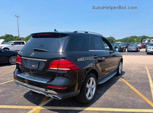 4JGDA5JB6JB065089 2018 MERCEDES-BENZ GLE Black Դիմացի տեսք