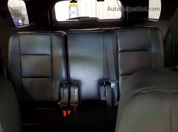 1FM5K8AR2JGA83382 2018 FORD EXPLORER Blue უკანა სალონის ხედი
