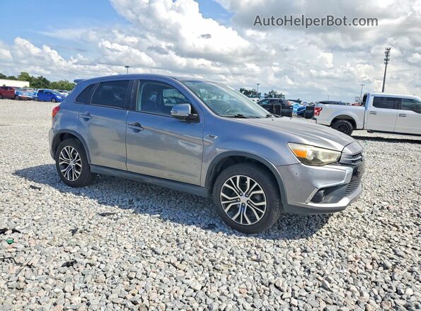 JA4AR3AW2JU018423 2018 MITSUBISHI OUTLANDER Gray წინა ხედი