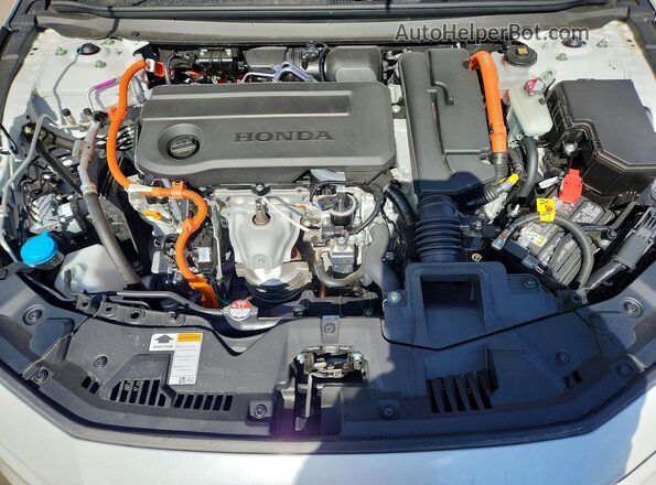 1HGCY2F79SA089894 2025 HONDA ACCORD White Սալոնի հետևի տեսք
