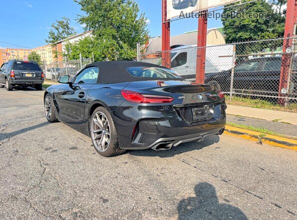 WBAHF9C09LWW44449 2020 BMW Z4 Черный Передняя правая четверть