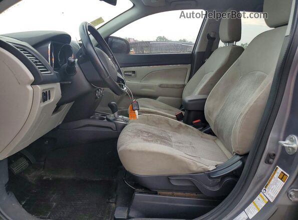 JA4AP3AU9HZ014144 2017 MITSUBISHI OUTLANDER Серый Вид панели приборов