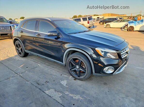 WDCTG4EB8JJ401957 2018 MERCEDES-BENZ GLA-CLASS Black Դիմացի տեսք