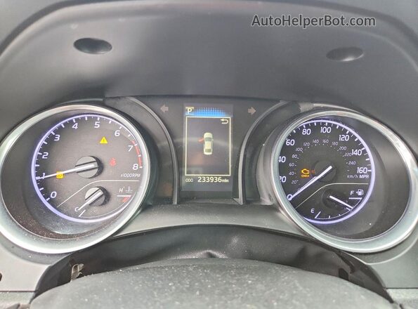 4T1B11HK6JU075468 2018 TOYOTA CAMRY Silver Հետևի նստատեղերի տեսք