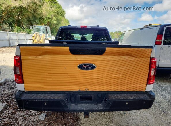 1FTEX1CP6NKD93398 2022 FORD F150 Black Вид салону спереду
