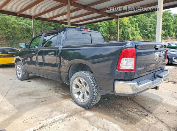 1C6RRFFG3KN818677 2019 RAM 1500 Черный Задняя правая четверть