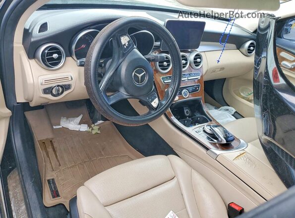 55SWF4KB0GU142213 2016 MERCEDES-BENZ C Черный Вид панели приборов