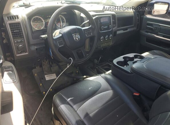 3C6MR5AJ5JG113197 2018 RAM 2500 Серый Вид щитка приборов