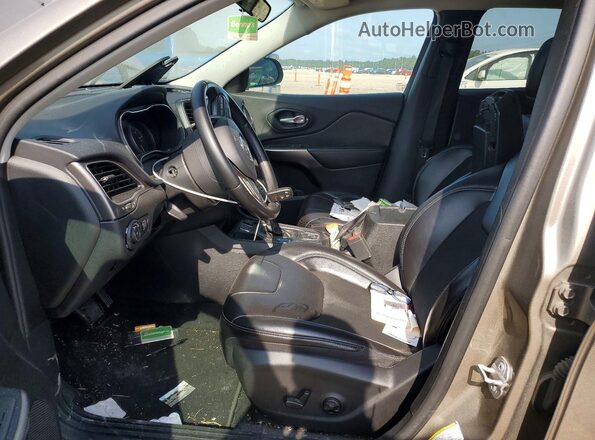 1C4PJLLB7KD479197 2019 JEEP CHEROKEE Tan Dashboard view