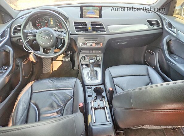 WA1GFCFS6GR011303 2016 AUDI Q3 Silver Vista del cuadro de instrumentos