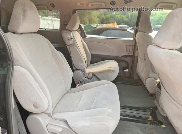 5TDKZ3DC4KS999713 2019 TOYOTA SIENNA Black Вид підкапотного простору