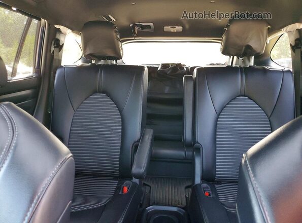 5TDKDRBH0PS512837 2023 TOYOTA HIGHLANDER Black უკანა სალონის ხედი