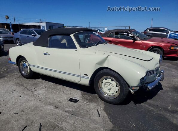 1402863664 1970 VOLKSWAGEN KARMANGHIA Бежевый Передняя правая четверть