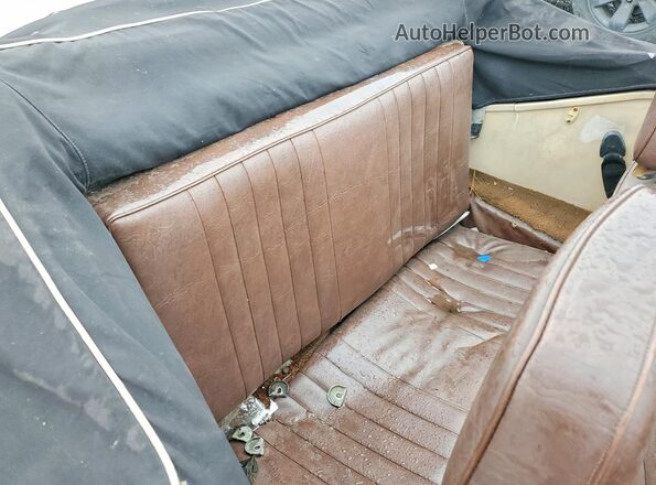 1412743791 1971 VOLKSWAGEN KARMANGHIA Gold Հետևի նստատեղերի տեսք