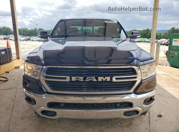 1C6RRFFG3KN818677 2019 RAM 1500 Черный Вид сзади