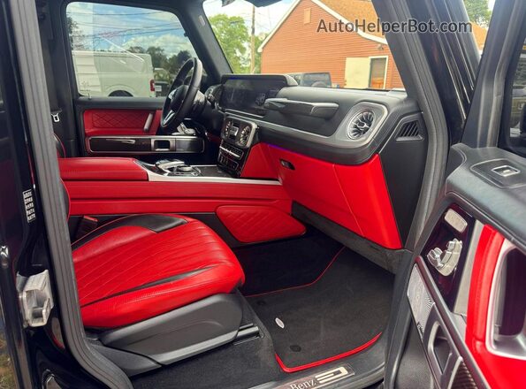 WDCYC6BJ0KX322743 2019 MERCEDES-BENZ G-CLASS Black Engine compartment view