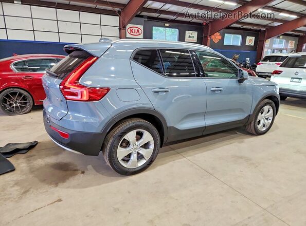YV4162UK0L2278235 2020 VOLVO XC40 Blue Przód prawy
