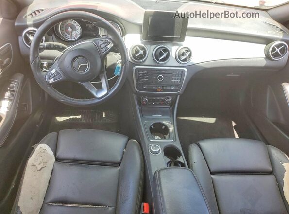 WDCTG4EB5GJ240122 2016 MERCEDES-BENZ GLA-CLASS Red ხელსაწყოთა პანელის ხედი
