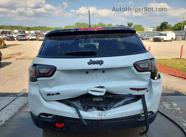 3C4NJDDNXRT581636 2024 JEEP COMPASS White Սալոնի դիմացի տեսք