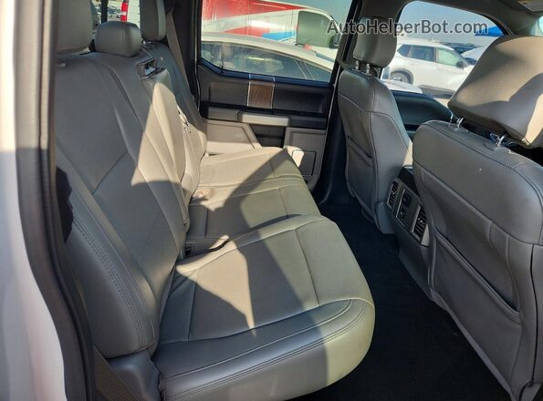 1FTEW1CP0GKF79041 2016 FORD F150 Белый Вид задней части салона