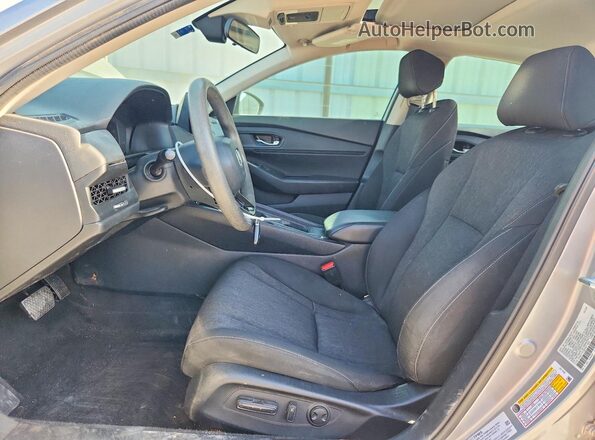 1HGCY1F32PA011262 2023 HONDA ACCORD Серебряный Вид панели приборов