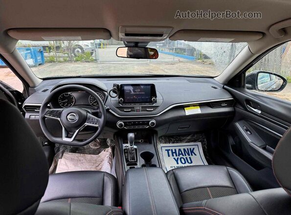 1N4BL4BW5NN320441 2022 NISSAN ALTIMA Black Widok tylnych siedzeń