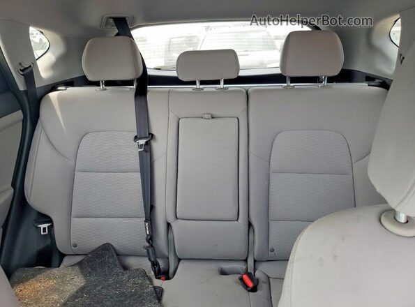 KM8J33A48MU326055 2021 HYUNDAI TUCSON Gray Rear interior view