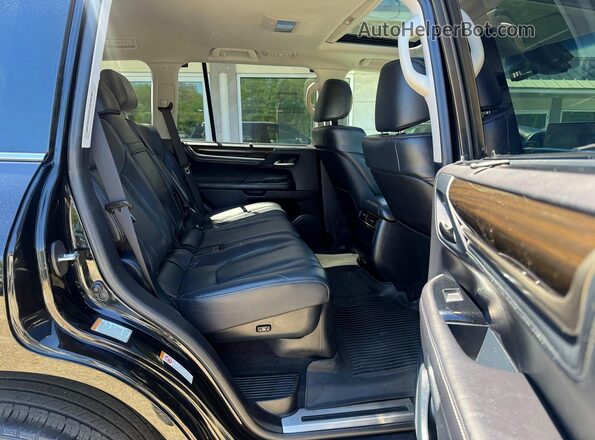 JTJHY7AX3J4266006 2018 LEXUS LX Black Front interior view