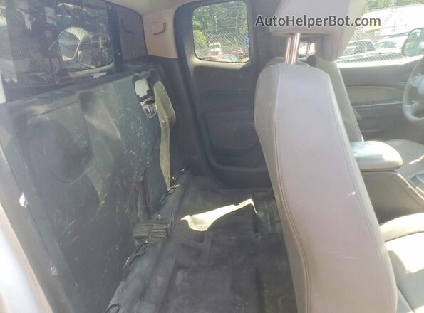 1GCHSBEAXG1212600 2016 CHEVROLET COLORADO White Rear interior view