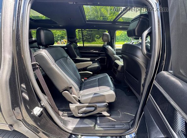 1C4SJVDTXNS108757 2022 JEEP WAGONEER Black Widok wnętrza z przodu