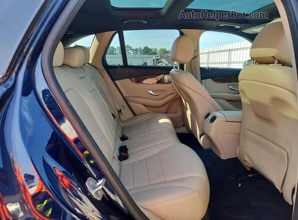 WDC0G4KB2HV007882 2017 MERCEDES-BENZ GLC-CLASS Blue Շարժիչի բաժամունքի տեսք