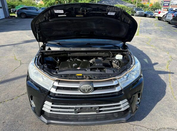 5TDJZRFH4KS582650 2019 TOYOTA HIGHLANDER Black Rear view