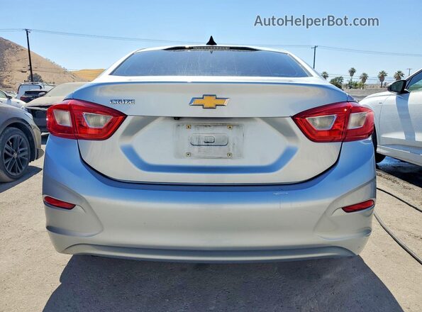 1G1BC5SM8H7128687 2017 CHEVROLET CRUZE Blue Widok wnętrza z przodu