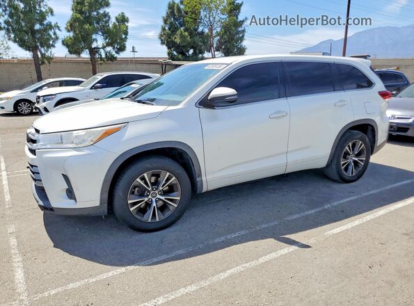 5TDZARFH8HS030121 2017 TOYOTA HIGHLANDER White Rear left